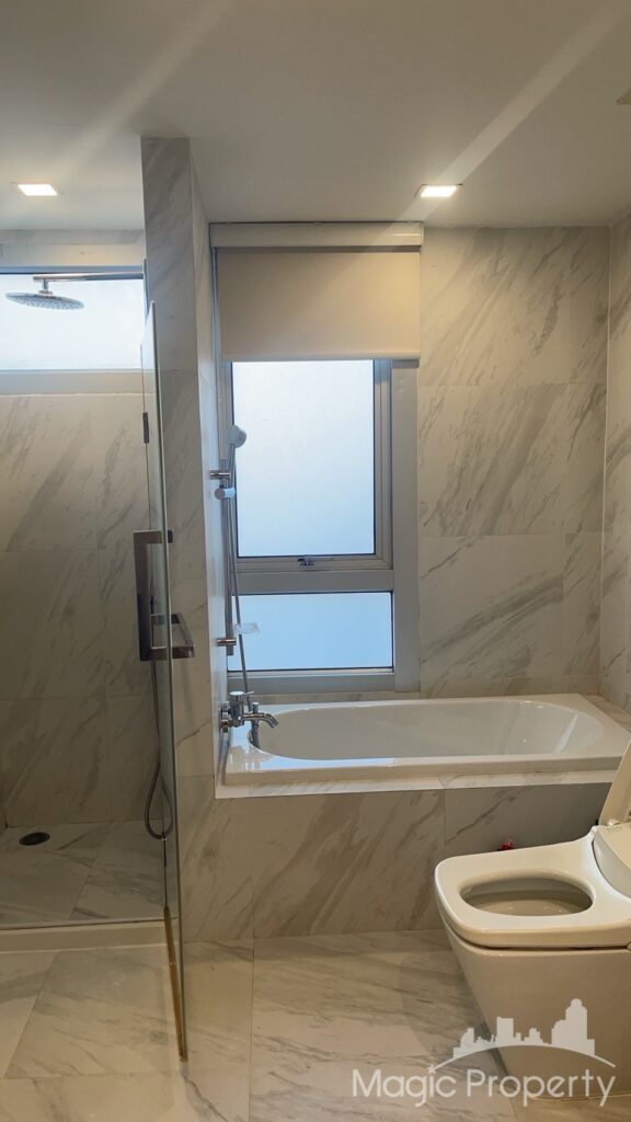 3 Bed Condo in Nusasiri Grand Condo, Phra Khanong, Bangkok | ฿85,000 | MGP1442 – Photo 8