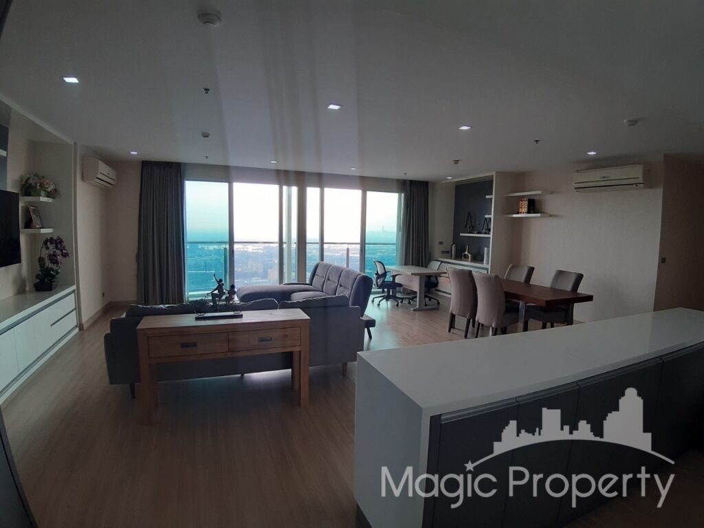 For Rent 3 Bed Condo in Sky Walk Condominium, Phra Khanong Nuea, Bangkok | ฿120,000/month | MGP531R – Photo 1