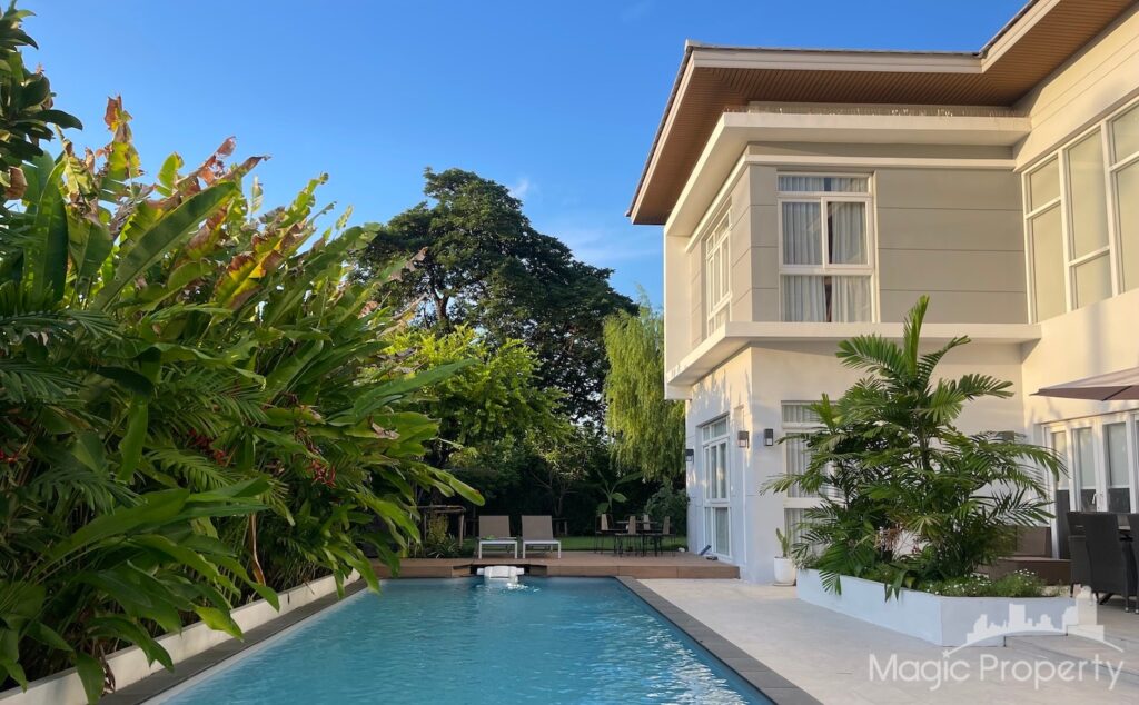 Sold 4 Bed Single House in Windmill Village Bangna Golf Course, Bang Phli Yai, Samut Prakan | ฿31,000,000... – Photo 1