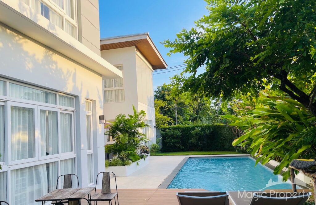Sold 4 Bed Single House in Windmill Village Bangna Golf Course, Bang Phli Yai, Samut Prakan | ฿31,000,000... – Photo 2