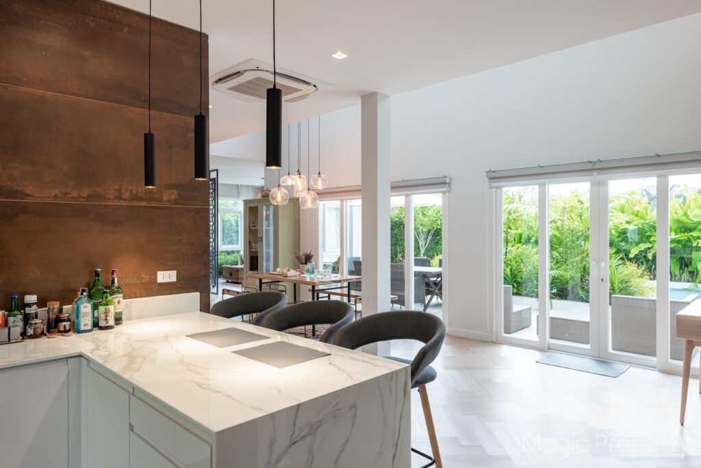 Sold 4 Bed Single House in Windmill Village Bangna Golf Course, Bang Phli Yai, Samut Prakan | ฿31,000,000... – Photo 13