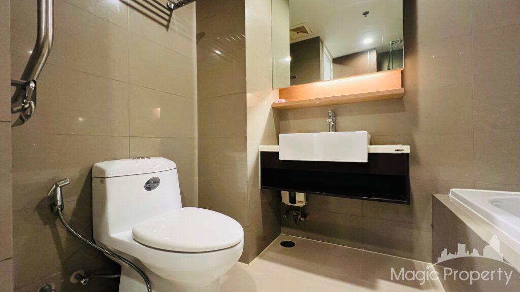 For Sale 2 Bed Condo in 15 Sukhumvit Residences, Khlong Toei Nuea, Bangkok | ฿10,500,000 | MGP1444 – Photo 4