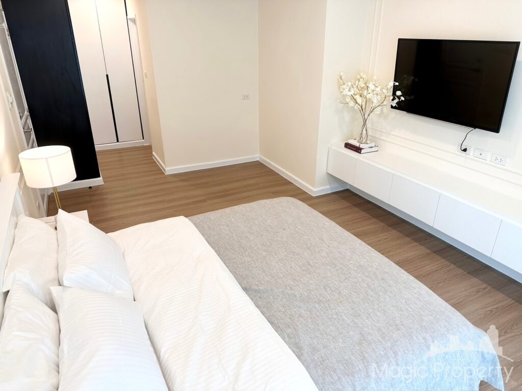 3 Bed Condo in Grand Langsuan, Lumphini, Bangkok | ฿110,000 | MGP1447 – Photo 4