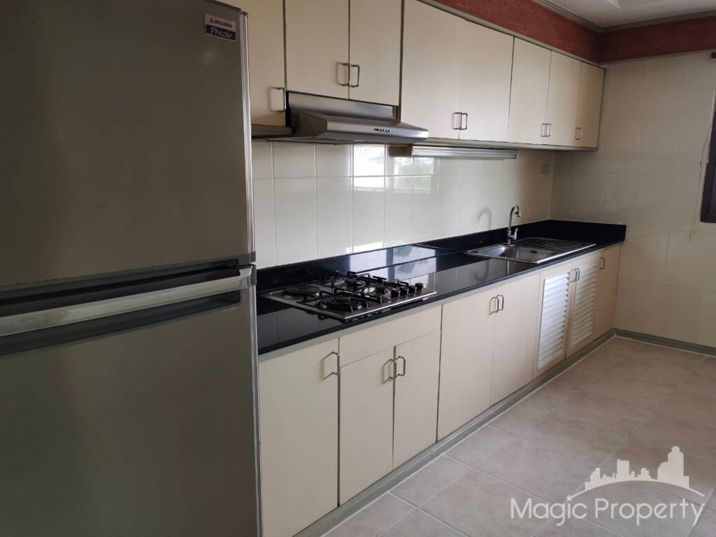For Rent 3 Bed Condo in DH Grand Tower, Khlong Tan Nuea, Bangkok | ฿75,000/month | MGP1452 – Photo 9