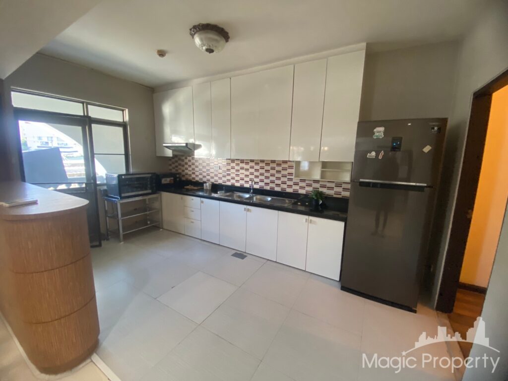 3 Bed Condo in Royal Castle Sukhumvit, Khlong Toei Nuea, Bangkok | ฿50,000 | MGP1461 – Photo 13