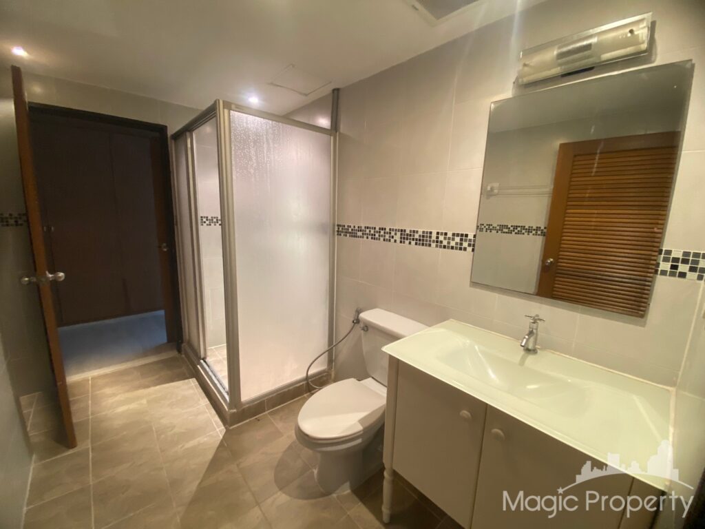 3 Bed Condo in Royal Castle Sukhumvit, Khlong Toei Nuea, Bangkok | ฿50,000 | MGP1461 – Photo 15