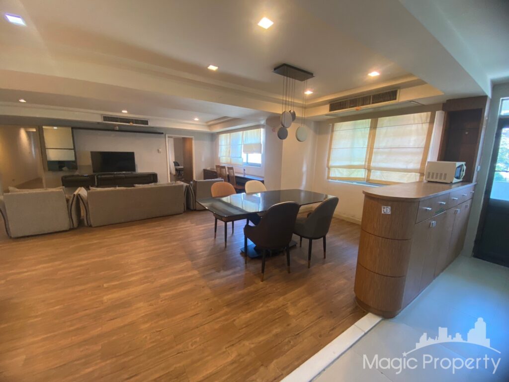 3 Bed Condo in Royal Castle Sukhumvit, Khlong Toei Nuea, Bangkok | ฿50,000 | MGP1462 – Photo 3