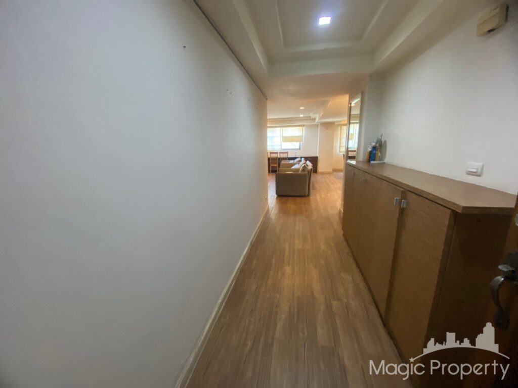 3 Bed Condo in Royal Castle Sukhumvit, Khlong Toei Nuea, Bangkok | ฿50,000 | MGP1462 – Photo 4