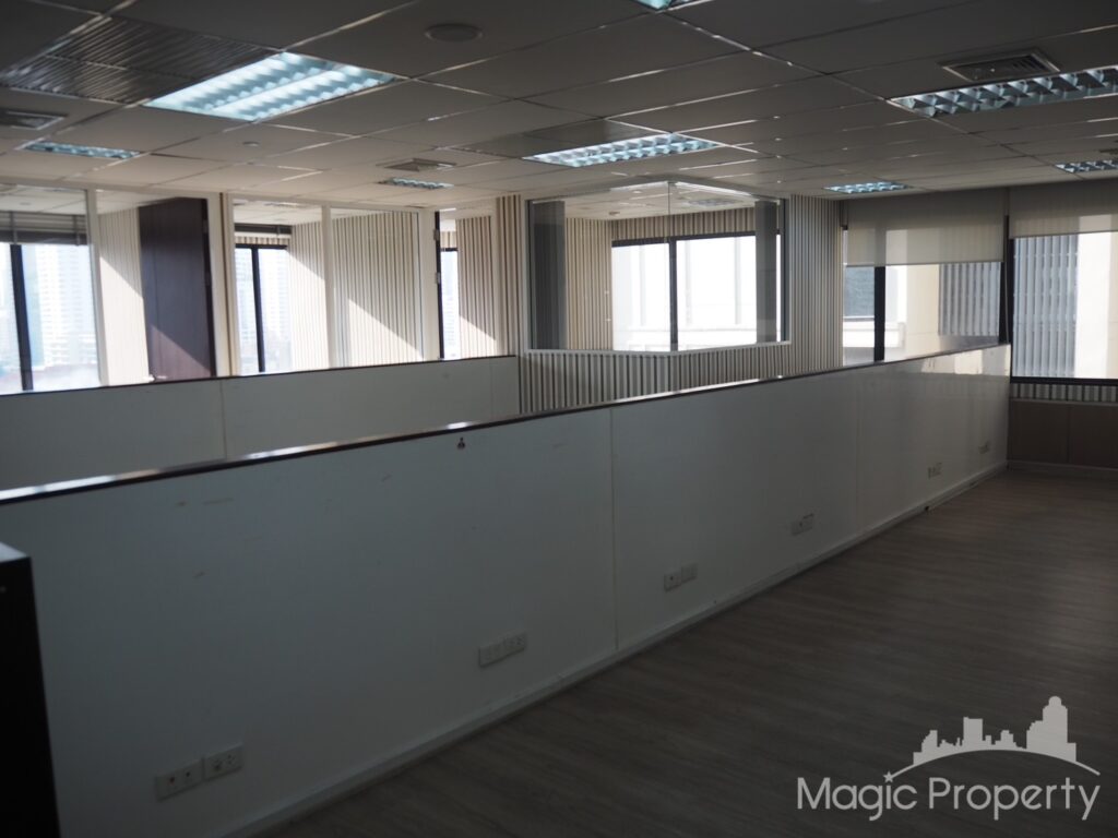 For Rent Commercial/Office in Ocean Tower 2, Khlong Toei Nuea, Bangkok | ฿219,527/month | MGP1468 – Photo 8