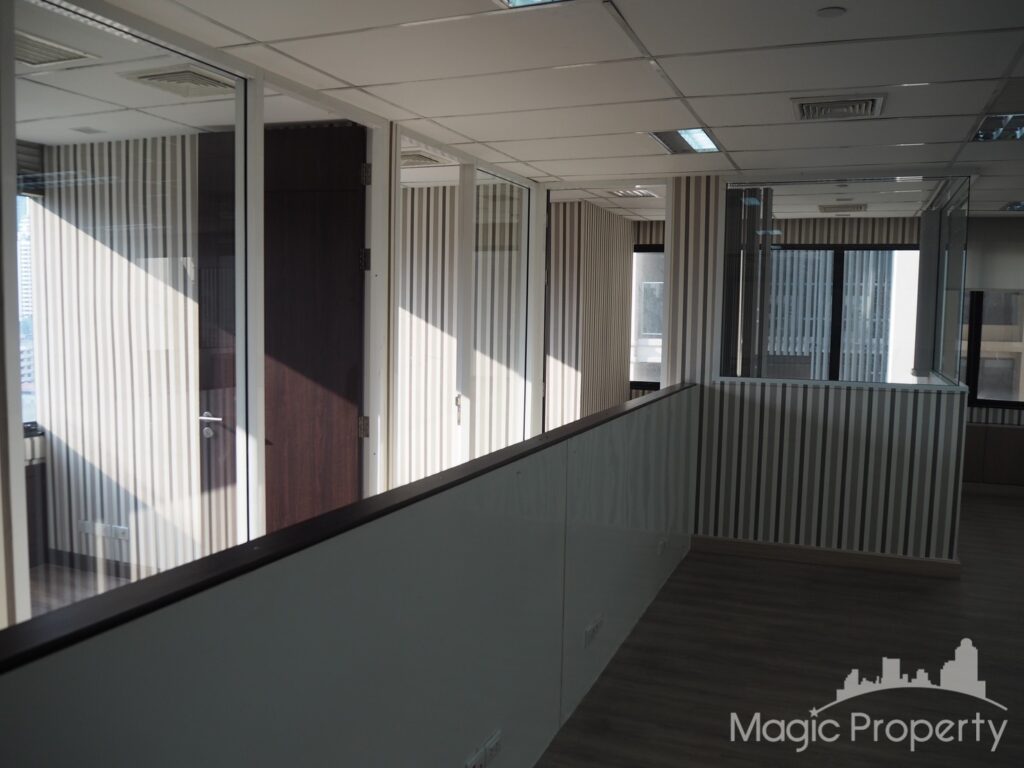 For Rent Commercial/Office in Ocean Tower 2, Khlong Toei Nuea, Bangkok | ฿219,527/month | MGP1468 – Photo 13