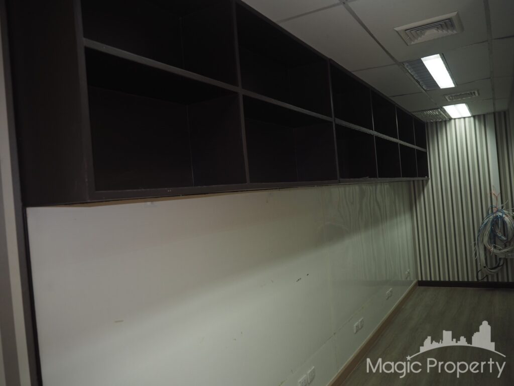 For Rent Commercial/Office in Ocean Tower 2, Khlong Toei Nuea, Bangkok | ฿219,527/month | MGP1468 – Photo 14