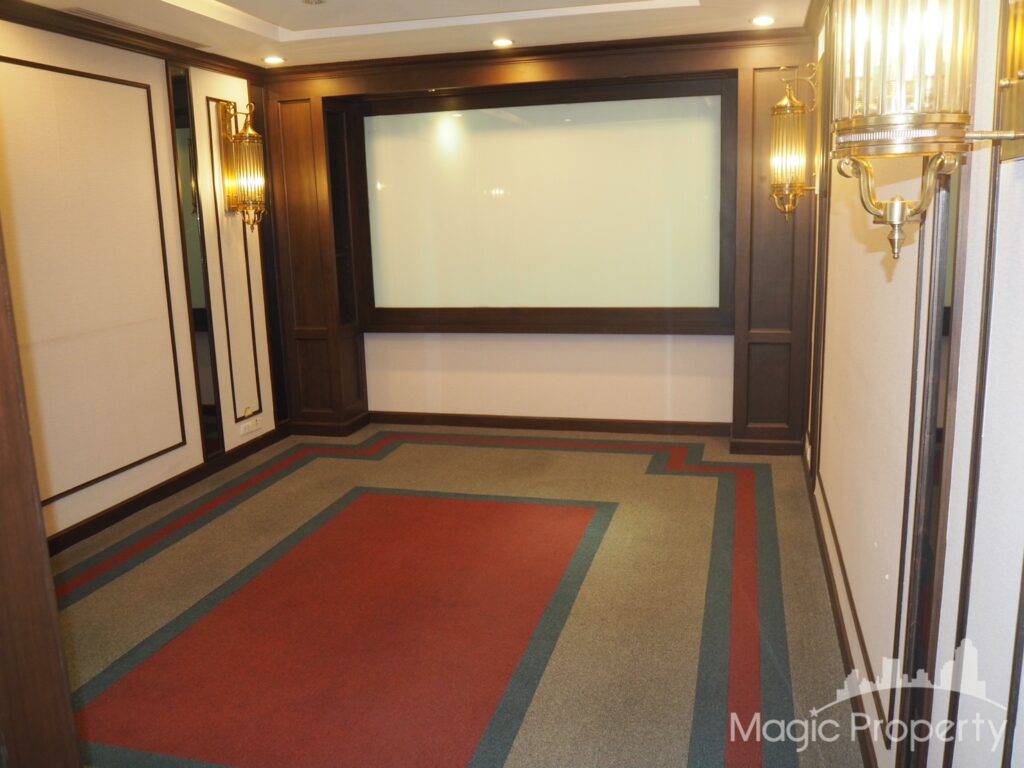 For Rent Commercial/Office in Ocean Tower 2, Khlong Toei Nuea, Bangkok | ฿219,527/month | MGP1468 – Photo 18