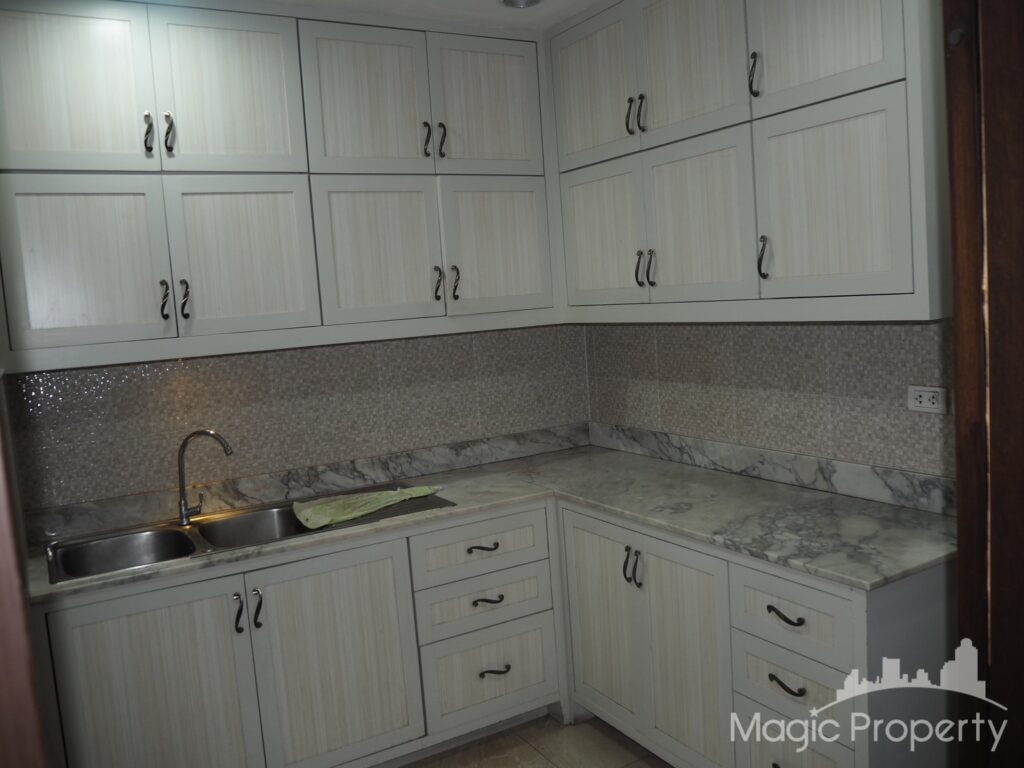 For Rent Commercial/Office in Ocean Tower 2, Khlong Toei Nuea, Bangkok | ฿219,527/month | MGP1468 – Photo 20