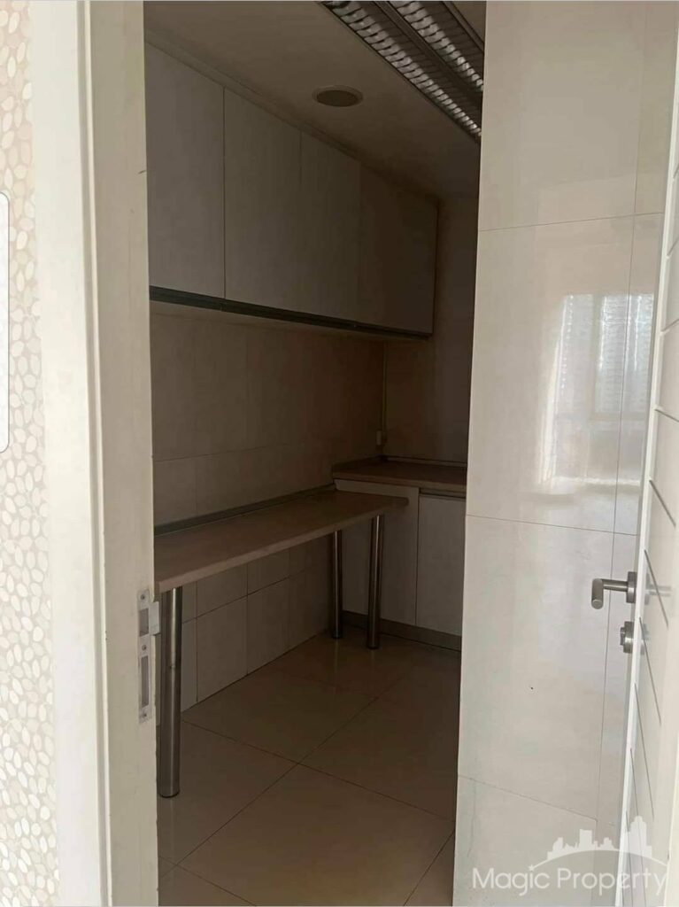 Commercial/Office in Richmond Sukhumvit 26 Office Building, Khlong Tan, Bangkok | ฿75,500 | MGP1476 – Photo 6