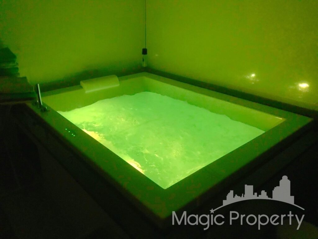 For Rent 6 Bed Single House in Windmill Village Bangna Golf Course, Bang Phli Yai, Samut Prakan | ฿850,00... – Photo 32