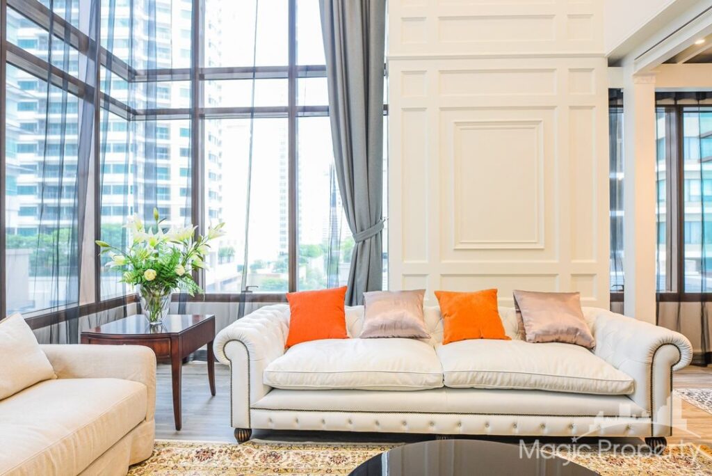 3 Bed Condo in The Emporio Place Sukhumvit 24, Khlong Tan, Bangkok | ฿120,000 | MGP1490R – Photo 17