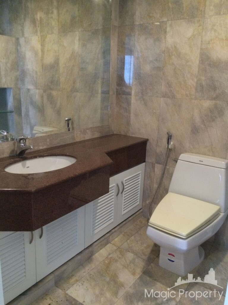 3 Bed Condo in Baan Piya Sathorn, Thung Maha Mek, Bangkok | ฿35,000,000 | MGP1505 – Photo 9