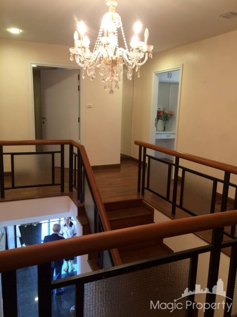 3 Bed Condo in Baan Piya Sathorn, Thung Maha Mek, Bangkok | ฿35,000,000 | MGP1505 – Photo 6