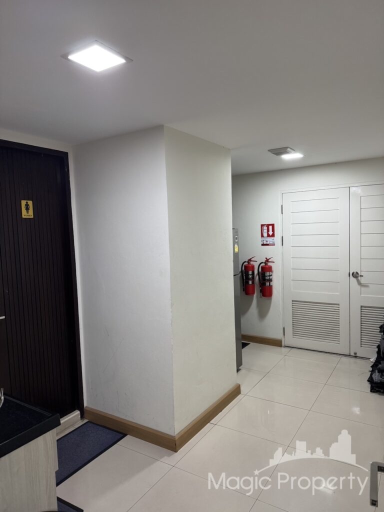 For Rent Commercial/Office in Richmond Sukhumvit 26 Office Building, Khlong Tan, Bangkok | ฿60,000/month ... – Photo 10