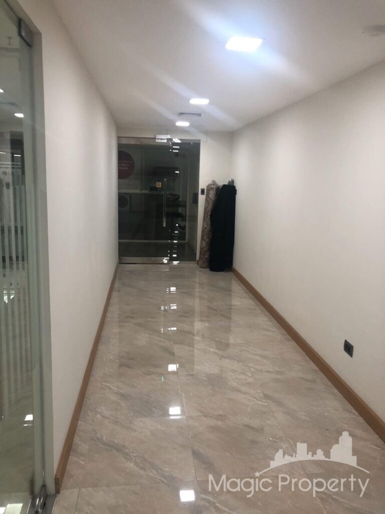 For Rent Commercial/Office in Richmond Sukhumvit 26 Office Building, Khlong Tan, Bangkok | ฿60,000/month ... – Photo 12