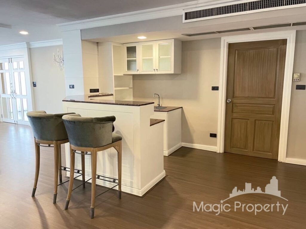 For Rent 4 Bed Condo in Oriental Tower, Khlong Tan Nuea, Bangkok | ฿120,000/month | MGP1540 – Photo 8