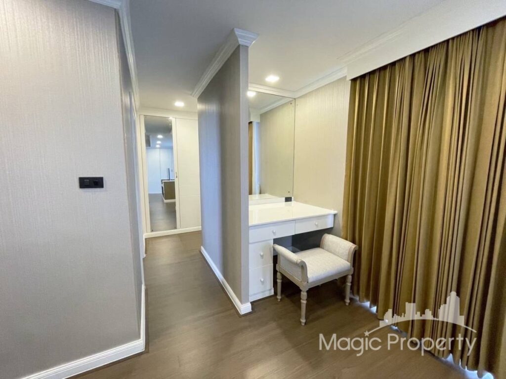 For Rent 4 Bed Condo in Oriental Tower, Khlong Tan Nuea, Bangkok | ฿120,000/month | MGP1540 – Photo 16