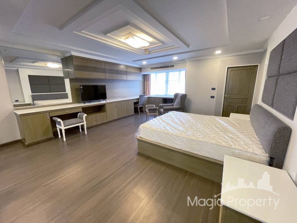 For Rent 4 Bed Condo in Oriental Tower, Khlong Tan Nuea, Bangkok | ฿120,000/month | MGP1540 – Photo 12