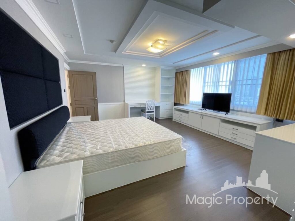 For Rent 4 Bed Condo in Oriental Tower, Khlong Tan Nuea, Bangkok | ฿120,000/month | MGP1540 – Photo 11