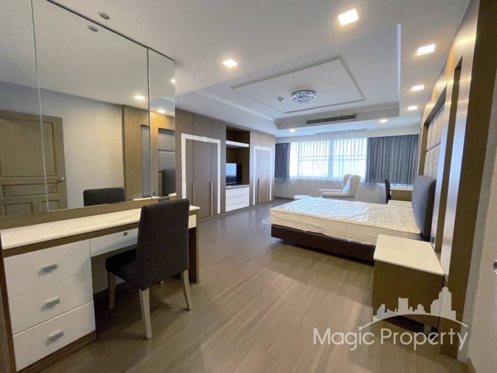 For Rent 4 Bed Condo in Oriental Tower, Khlong Tan Nuea, Bangkok | ฿120,000/month | MGP1540 – Photo 15