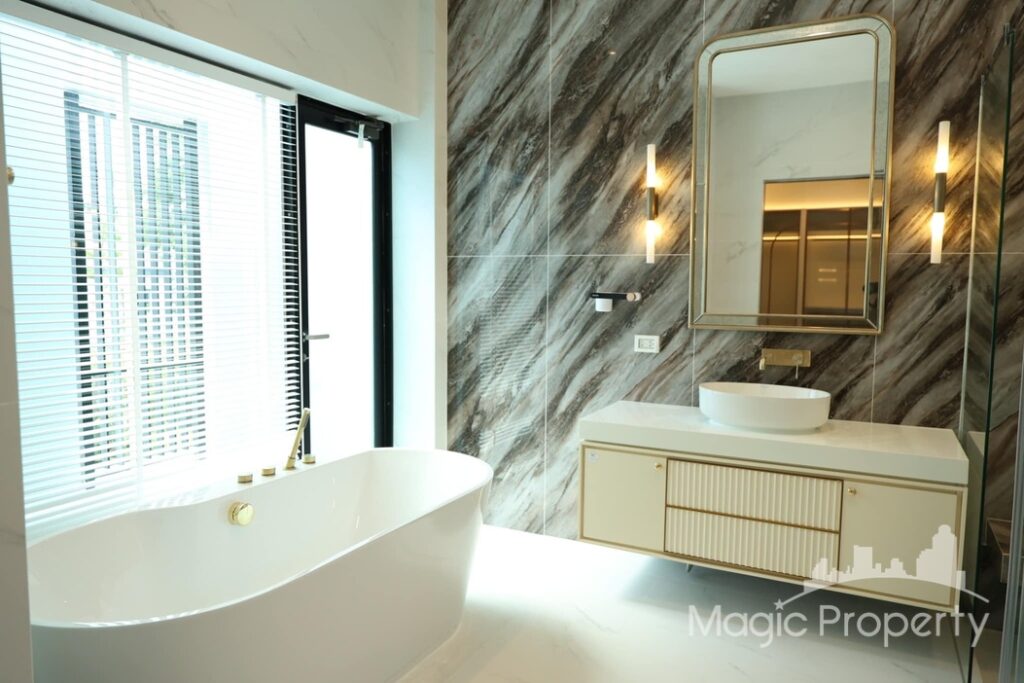For Sale 5 Bed Single House in Nantawan Rama 9 - New Krungthepkreetha, Saphan Sung, Bangkok | ฿75,000,000... – Photo 25