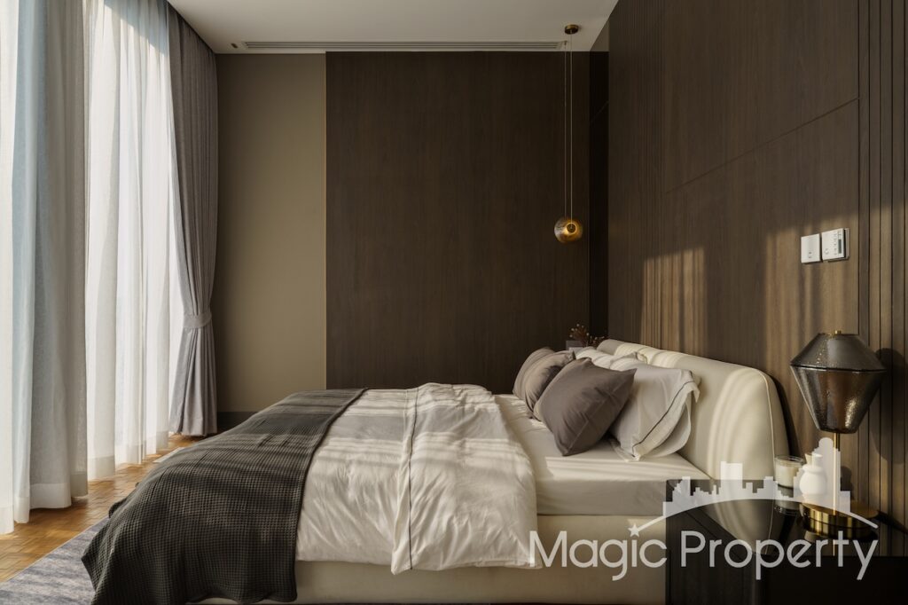 For Sale 2 Bed Condo in The Ritz-Carlton Residences, Silom, Bangkok | ฿47,500,000 | MGP1773 – Photo 2