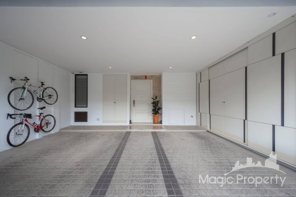 For Rent 3 Bed Townhome in Residence Sukhumvit 65, Phra Khanong Nuea, Bangkok | ฿90,000/month | MGP1854 – Photo 2