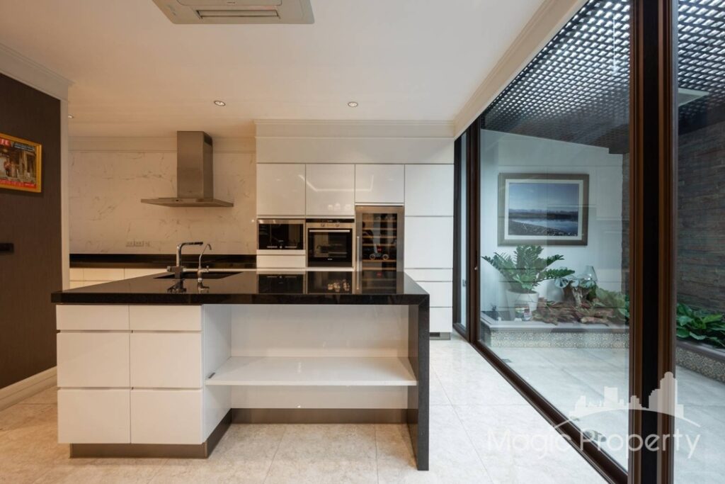 For Rent 3 Bed Townhome in Residence Sukhumvit 65, Phra Khanong Nuea, Bangkok | ฿90,000/month | MGP1854 – Photo 3